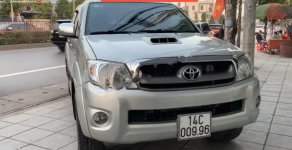 Toyota Hilux 2011 - Bán Toyota Hilux đời 2011, màu bạc, nhập khẩu chính hãng giá 388 triệu tại Quảng Ninh