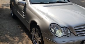 Mercedes-Benz C class 2002 - Cần bán xe Mercedes sản xuất 2002, màu bạc xe còn mới giá 165 triệu tại Tp.HCM