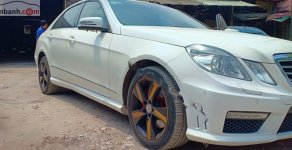 Mercedes-Benz E class 2013 - Cần bán lại xe Mercedes sản xuất năm 2013, màu trắng xe còn mới nguyên giá 850 triệu tại Hà Nội