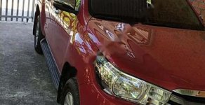 Bán Toyota Hilux sản xuất 2017, màu đỏ, nhập khẩu nguyên chiếc chính hãng giá 548 triệu tại Bình Dương