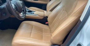 Lexus RX 350 2018 - Bán Lexus RX350L đời 2018, màu trắng, nhập khẩu giá 3 tỷ 820 tr tại Tp.HCM