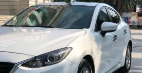 Mazda 3 2017 - Cần bán xe Mazda 3 năm 2017, màu trắng, giá tốt xe còn mới nguyên giá 560 triệu tại Nghệ An