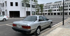 Toyota Cressida 1993 - Cần bán xe Toyota Cressida đời 1993, màu bạc, giá chỉ 55 triệu giá 55 triệu tại Hòa Bình