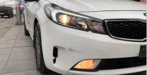 Kia Cerato 2016 - Bán Kia Cerato năm sản xuất 2016, màu trắng, số sàn giá 460 triệu tại Quảng Ninh