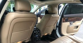 Cần bán Jaguar XJ sản xuất 2014, màu trắng, xe nhập chính hãng giá 2 tỷ 600 tr tại Hà Nội