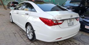 Hyundai Sonata 2012 - Bán ô tô Hyundai Sonata 2.0 AT sản xuất năm 2012, màu trắng, nhập khẩu nguyên chiếc chính chủ giá 535 triệu tại Hà Nội