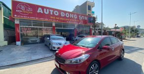 Kia Cerato 2017 - Cần bán Kia Cerato 1.6 AT sản xuất năm 2017, màu đỏ, số tự động giá 558 triệu tại Quảng Ninh