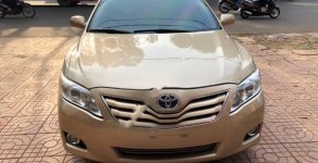 Toyota Camry 2010 - Bán Toyota Camry đời 2010, màu vàng, xe nhập giá 720 triệu tại Đắk Lắk