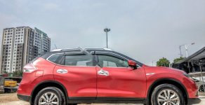 Nissan X trail 2.0 2WD Premium 2017 - Bán xe Nissan X trail năm sản xuất 2017, màu đỏ xe còn mới giá 786 triệu tại Hà Nội