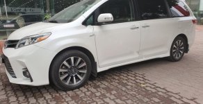 Toyota Sienna Limited 3.5 AWD 2018 - Bán ô tô Toyota Sienna Limited 3.5 AWD sản xuất 2018, màu trắng, xe nhập số tự động giá 3 tỷ 750 tr tại Hà Nội