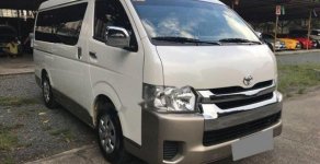 Toyota Hiace MT 2017 - Bán Toyota Hiace MT đời 2017, màu trắng, xe nhập số sàn giá 565 triệu tại Tp.HCM