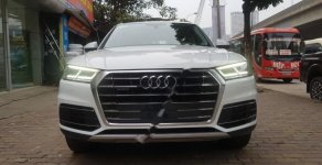 Audi Quattro Q5 2.0L TFSI 2017 - Bán Audi Quattro Q5 2.0L TFSI năm 2017, màu trắng, xe nhập giá 2 tỷ 130 tr tại Hà Nội