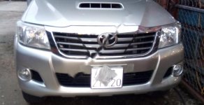 Toyota Hilux 2014 - Bán Toyota Hilux 3.0G 4x4 MT 2014, màu bạc, xe nhập, ít sử dụng giá 425 triệu tại Đắk Lắk