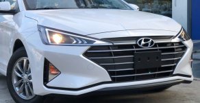 Hyundai Elantra 2019 - Khuyến mãi tặng tiền mặt + Tặng phụ kiện chính hãng khi mua xe Hyundai Elantra 1.6 MT, đời 2019, màu trắng giá 555 triệu tại Cần Thơ