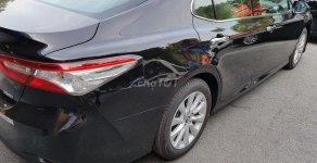 Toyota Camry 2019 - Bán xe Toyota Camry đời 2019, xe nhập, số tự động, chính chủ giá 1 tỷ 65 tr tại Bắc Ninh