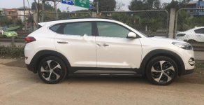 Hyundai Tucson 2018 - Cần bán xe Hyundai Tucson sản xuất 2018, màu trắng, nhập khẩu chính chủ, 870 triệu giá 870 triệu tại Thái Nguyên