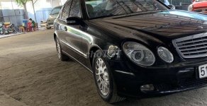 Mercedes-Benz E class 2004 - Bán Mercedes sản xuất 2004, màu đen, nhập khẩu xe gia đình, 286 triệu giá 286 triệu tại Tp.HCM