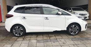 Kia Rondo 2019 - Cần bán gấp Kia Rondo đời 2019, màu trắng số sàn giá 535 triệu tại Đà Nẵng