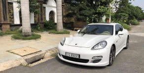 Cần bán Porsche Panamera 2011, màu trắng, nhập khẩu, xe còn mới giá 1 tỷ 800 tr tại Tp.HCM