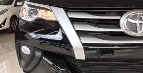 Toyota Fortuner G 2020 - Bán nhanh chiếc xe Toyota Fortuner 2.4G MT, sản xuất 2020, màu đen, giá cạnh tranh giá 953 triệu tại Tp.HCM