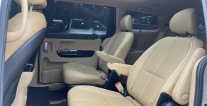 Kia Sedona 2.2L DATH 2017 - Bán xe Kia Sedona 2.2L DATH năm sản xuất 2017, màu trắng số tự động giá cạnh tranh giá 985 triệu tại Hà Nội