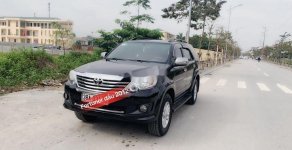 Toyota Fortuner 2012 - Cần bán Toyota Fortuner năm sản xuất 2012, màu đen còn mới, 610 triệu giá 610 triệu tại Nghệ An