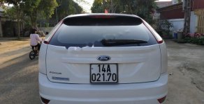 Ford Focus 1.8AT 2011 - Cần bán lại xe Ford Focus 1.8AT đời 2011, màu trắng số tự động giá 295 triệu tại Thanh Hóa