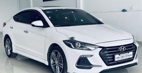 Hyundai Elantra   2018 - Cần bán xe Hyundai Elantra 2018, màu trắng giá 650 triệu tại Bình Dương