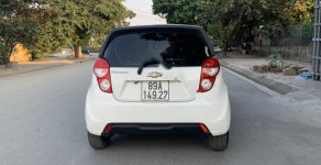 Chevrolet Spark 2016 - Cần bán lại xe Chevrolet Spark sản xuất năm 2016, màu trắng chính chủ giá 215 triệu tại Hưng Yên