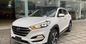 Hyundai Tucson 2018 - Bán xe Hyundai Tucson 1.6 Turbo 2018, màu trắng, giá rất tốt giá 845 triệu tại Quảng Ninh