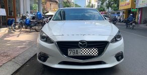 Mazda 3 1.5 AT 2016 - Cần bán lại xe Mazda 3 1.5 AT 2016, màu trắng giá 548 triệu tại Khánh Hòa