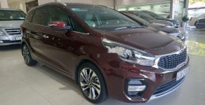 Kia Rondo 2018 - Cần bán xe Kia Rondo sản xuất 2018, màu đỏ giá 575 triệu tại Tp.HCM