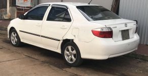 Toyota Vios 2005 - Bán Toyota Vios năm sản xuất 2005, màu trắng, giá chỉ 155 triệu giá 155 triệu tại Gia Lai