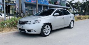 Kia Forte 2011 - Bán Kia Forte AT sản xuất năm 2011, màu bạc số tự động giá 360 triệu tại Tp.HCM