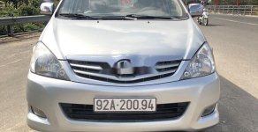 Toyota Innova 2011 - Cần bán lại xe Toyota Innova sản xuất 2011, màu bạc, 385tr giá 385 triệu tại Quảng Nam