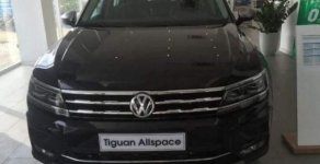 Cần bán Volkswagen Tiguan năm 2018, màu đen, xe nhập giá 1 tỷ 729 tr tại Tp.HCM