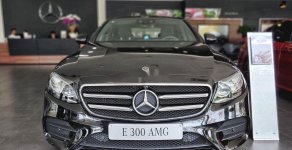 Mercedes-Benz E class   E300  2019 - Cần bán lại xe Mercedes E300 sản xuất năm 2019, màu đen giá 2 tỷ 900 tr tại Tp.HCM