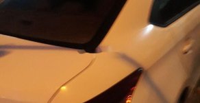 Toyota Vios  MT 2017 - Bán Toyota Vios MT đời 2017, màu trắng giá 430 triệu tại Đà Nẵng