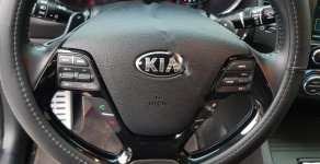 Kia Cerato 2018 - Cần bán lại xe Kia Cerato sản xuất 2018, màu đỏ giá 550 triệu tại Nghệ An