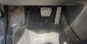 Kia Rondo   2016 - Bán Kia Rondo sản xuất năm 2016, màu bạc giá 570 triệu tại Tp.HCM