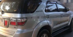 Toyota Fortuner 2010 - Bán xe Toyota Fortuner doi 2010 màu bạc năm sản xuất 2010, giá tốt giá 450 triệu tại Nghệ An