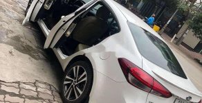Kia Cerato 2018 - Bán xe Kia Cerato đời 2018, màu trắng số tự động, giá chỉ 565 triệu giá 565 triệu tại Bắc Ninh