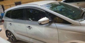 Kia Rondo 2016 - Xe Kia Rondo năm 2016, màu bạc số tự động, giá 568tr giá 568 triệu tại Tp.HCM