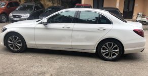 Mercedes-Benz C class 2018 - Cần bán xe Mercedes sản xuất 2018, màu trắng, giá rất tốt giá 1 tỷ 180 tr tại Hà Nội