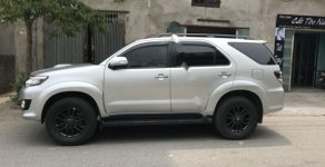 Toyota Fortuner G 2016 - Cần bán xe Toyota Fortuner G năm 2016, màu bạc số sàn giá 776 triệu tại Hà Nội