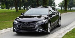 Hỗ trợ giao xe nhanh - Bán giá ưu đãi với chiếc Toyota Camry 2.5Q, sản xuất 2019 giá 1 tỷ 235 tr tại Khánh Hòa