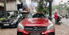 Bán Mercedes C300 AMG đời 2019, màu đỏ giá 1 tỷ 898 tr tại Hà Nội