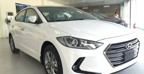 Hyundai Elantra 2.0 2019 - Ưu đãi giao xe nhanh tận nhà với chiếc Hyundai Elantra 2.0AT, sản xuất 2019 giá 674 triệu tại Cần Thơ