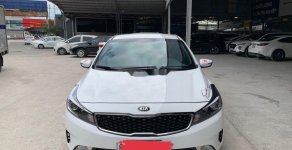 Kia Cerato 2018 - Bán Kia Cerato 1.6MT sản xuất năm 2018, màu trắng ít sử dụng, giá chỉ 498 triệu giá 498 triệu tại Tp.HCM