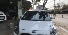 Kia Rondo  AT 2016 - Cần bán Kia Rondo AT sản xuất năm 2016, màu trắng, nhập khẩu giá 550 triệu tại Tp.HCM